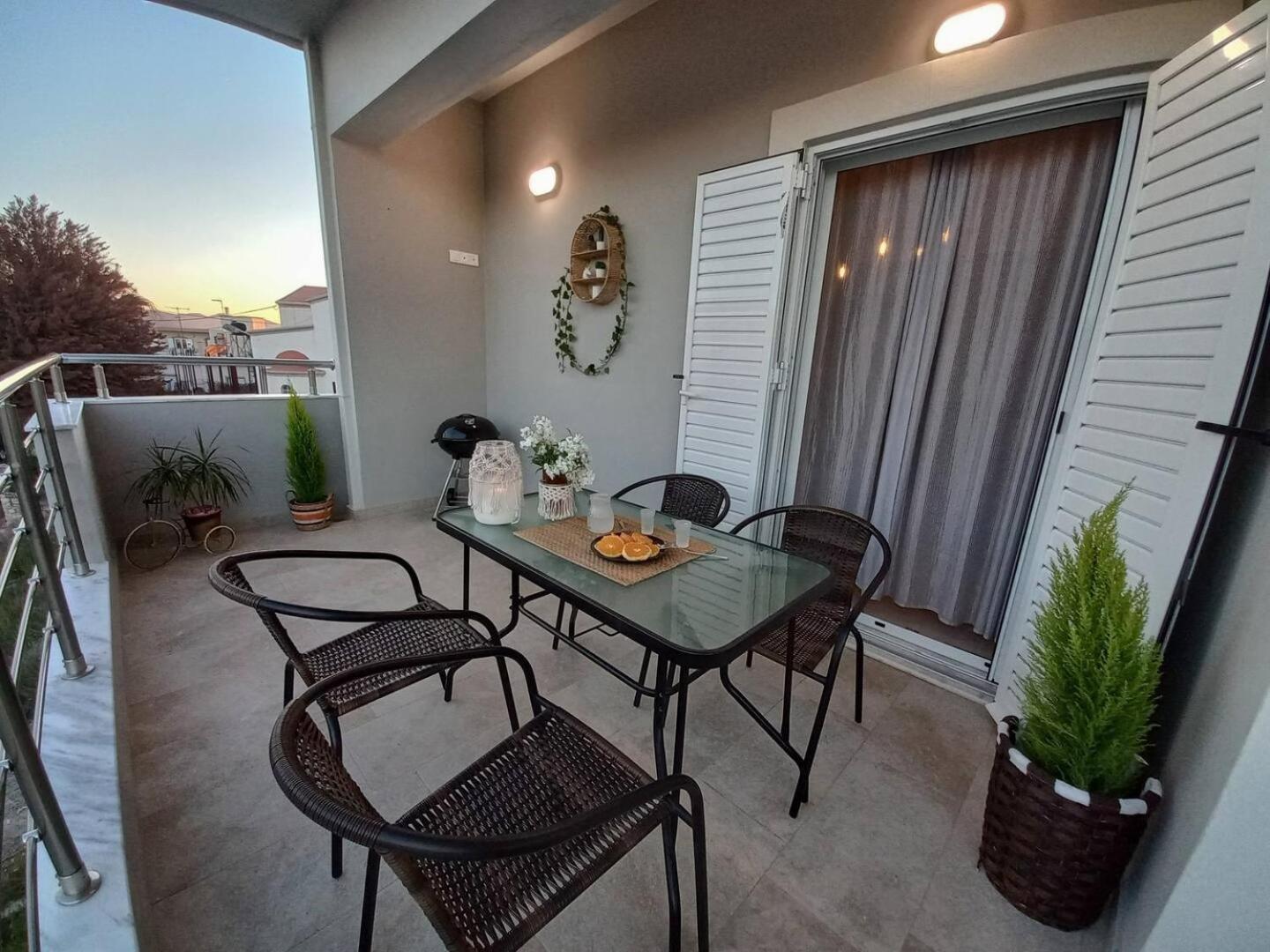 Holiday home Like Luxury House,near Archaeological Museum Agioi Deka (Crete)